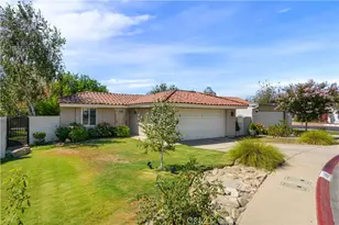 1412 Blossom Cir, Upland, CA 91786 - Photo 31