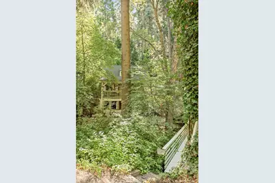 655 Cottage Grove Drive, Lake Arrowhead, CA 92352 - Photo 31