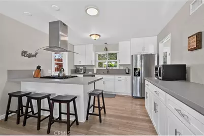 401 Robinhood Lane, Redlands, CA 92373 - Photo 3