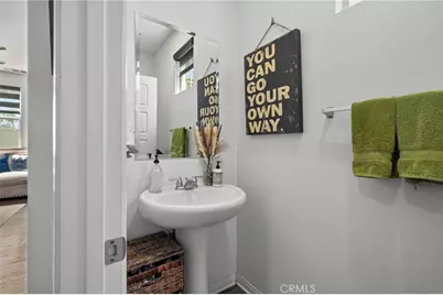 13049 Goldenrod Drive, Eastvale, CA 92880 - Photo 7