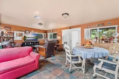 2664 Lawrence Avenue, San Bernardino, CA 92404 - Photo 25