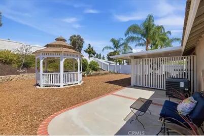 29317 Breakwater, Lake Elsinore, CA 92530 - Photo 31