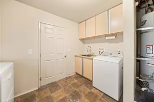 12283 Thomas Ln, Yucaipa, CA 92399 - Photo 35