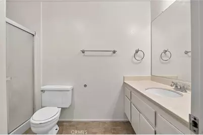 1800 E Old Ranch #166, Colton, CA 92324 - Photo 17