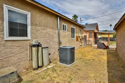 2429 Serrano Road, San Bernardino, CA 92405 - Photo 21