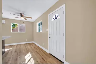 1972 Olive, Long Beach, CA 90806 - Photo 39