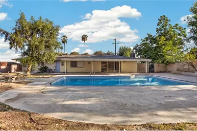 1742 E Foothill Dr., San Bernardino, CA 92404 - Photo 23