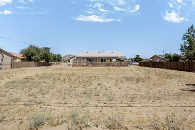 20989 South Road, Apple Valley, CA 92307 - Photo 29