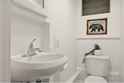 25616 Hi Lane, Twin Peaks, CA 92391 - Photo 15