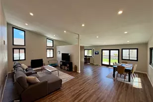 1210 Country Pl, Redlands, CA 92374 - Photo 9