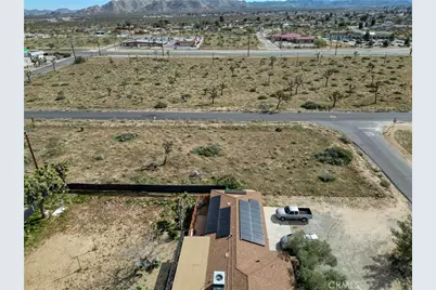 58236 Diadem Dr., Yucca Valley, CA 92284 - Photo 3