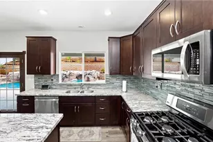 2959 Stonewall, Corona, CA 92882 - Photo 11