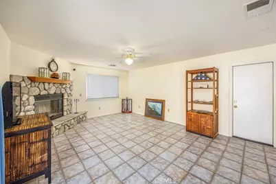 15023 Byron Drive, Apple Valley, CA 92307 - Photo 19