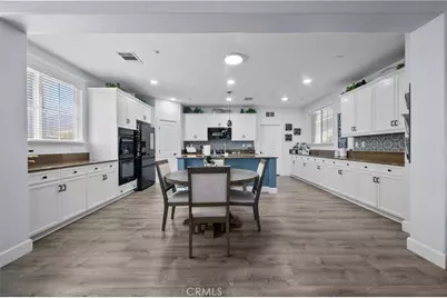 15255 Wild Wood, Fontana, CA 92336 - Photo 9