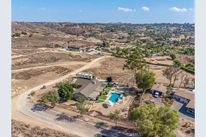 8015 Gopher Gulch Road, Riverside, CA 92506 - Photo 65