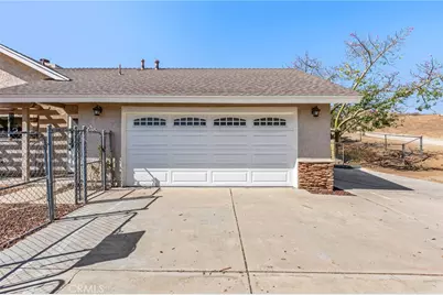 8015 Gopher Gulch Road, Riverside, CA 92506 - Photo 5
