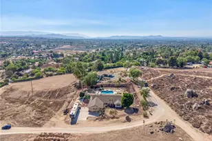 8015 Gopher Gulch Rd, Riverside, CA 92506 - Photo 61