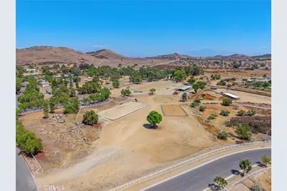 18593 Fort Lauder Lane, Perris, CA 92570 - Photo 39