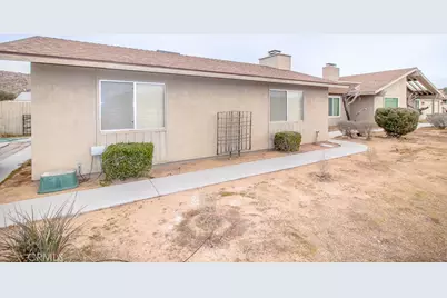 20376 Tonawanda, Apple Valley, CA 92307 - Photo 49