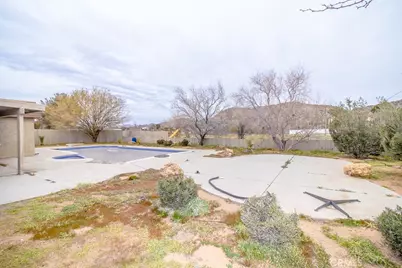 20376 Tonawanda, Apple Valley, CA 92307 - Photo 47