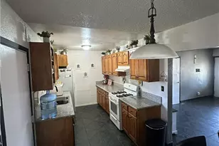 3945 San Benito, San Bernardino, CA 92407 - Photo 9