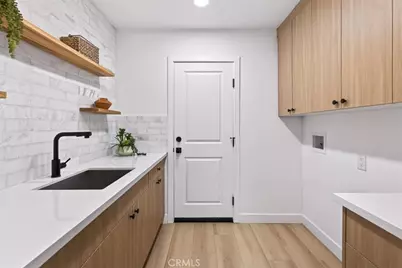 3861 S Norton Avenue, Los Angeles, CA 90008 - Photo 11