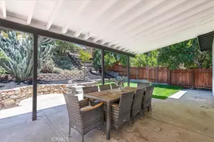 10553 McBroom St, Sunland, CA 91040 - Photo 43