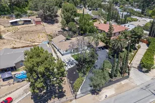 10553 McBroom St, Sunland, CA 91040 - Photo 45