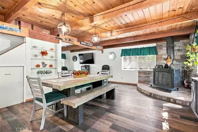 33910 Meadow Ln, Green Valley Lake, CA 92341 - Photo 7