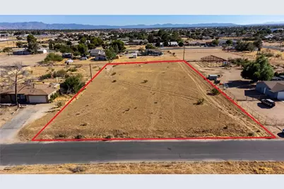 11 Cholame, Victorville, CA 92392 - Photo 1