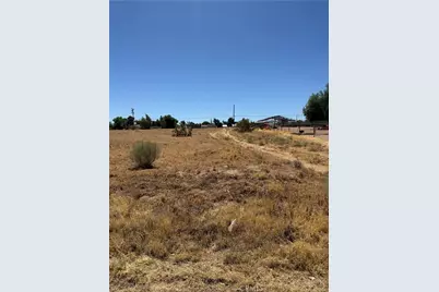 11 Cholame, Victorville, CA 92392 - Photo 19