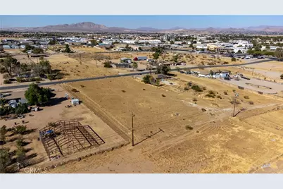 11 Cholame, Victorville, CA 92392 - Photo 21