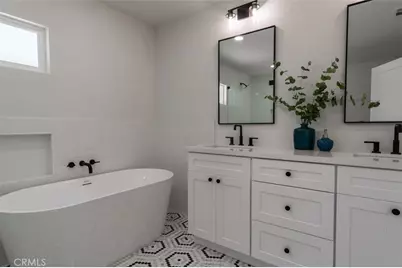 2432 Exposition Place, Los Angeles, CA 90018 - Photo 15