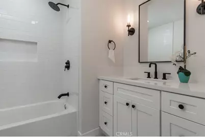 2432 Exposition Place, Los Angeles, CA 90018 - Photo 19