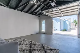 2432 Exposition Pl, Los Angeles, CA 90018 - Photo 27