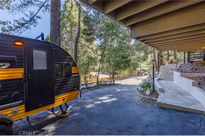 24611 Valle Drive, Crestline, CA 92325 - Photo 3