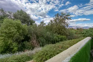 4974 Singing Hills, Banning, CA 92220 - Photo 29