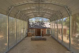 39237 Cedar Dell, Fawnskin, CA 92333 - Photo 33