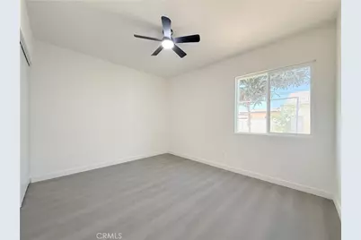 213 N Broadacres Avenue, Compton, CA 90220 - Photo 9