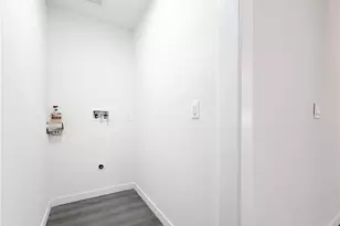 213 N Broadacres Ave, Compton, CA 90220 - Photo 17