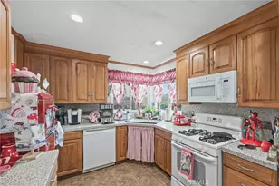 909 Richland Rd, San Marcos, CA 92069 - Photo 13