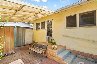 7715 Whitsett, Los Angeles, CA 90001 - Photo 29