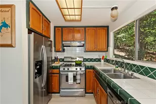 27230 Peninsula, Lake Arrowhead, CA 92352 - Photo 13