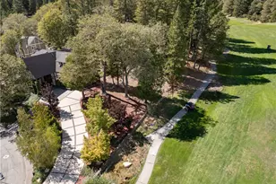 26472 Hillcrest, Lake Arrowhead, CA 92352 - Photo 13