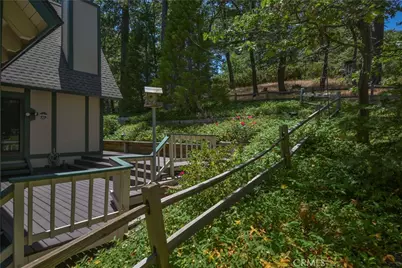 26472 Hillcrest, Lake Arrowhead, CA 92352 - Photo 15