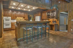 26472 Hillcrest, Lake Arrowhead, CA 92352 - Photo 9