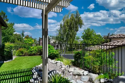 23940 Towish, Corona, CA 92883 - Photo 15