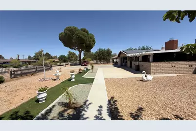 13491 Iroquois, Apple Valley, CA 92308 - Photo 7