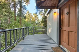 23775 Bowl, Crestline, CA 92325 - Photo 41
