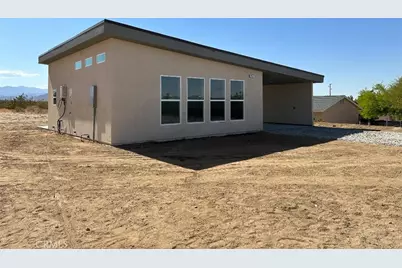 7374 Olympic Road, Joshua Tree, CA 92252 - Photo 3